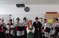 ПГСАГ "Пеньо Пенев" превърна традициите в благородно дело