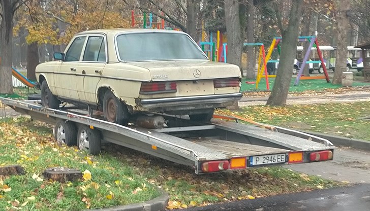 Кола за моргата окупира и загрозява града с години