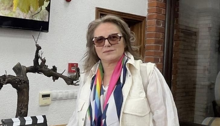 Защо от моите пари, както от парите на останалите няколко милиона български данъкоплатци, ще компенсирате последствията от безобразното поведение на ЕРП-тата Защо от моите пари, както от парите на останалите няколко милиона български данъкоплатци, ще компенсирате последствията от безобразното поведение на ЕРП-тата