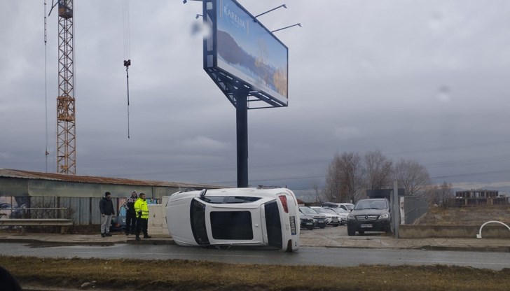 Движението по столичното Околовръстно шосе е силно затруднено