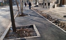 Унищожаване на тротоари на улица "Доростол"