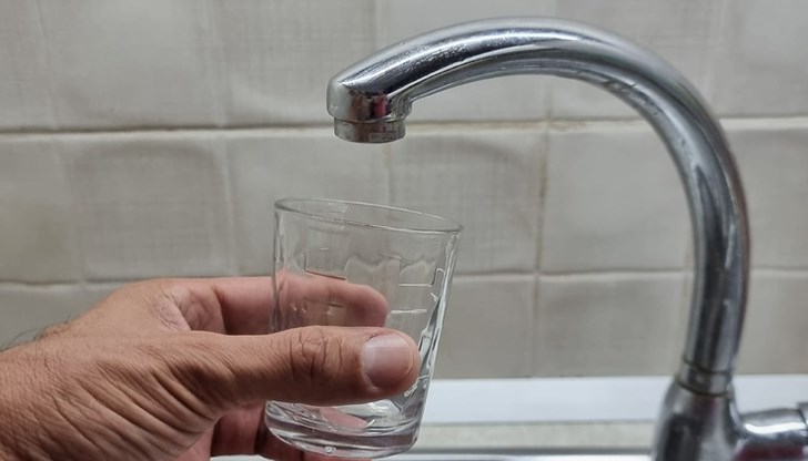 Ангел Славчев: Загубите на вода в България достигат 84% Ангел Славчев: Загубите на вода в България достигат 84%