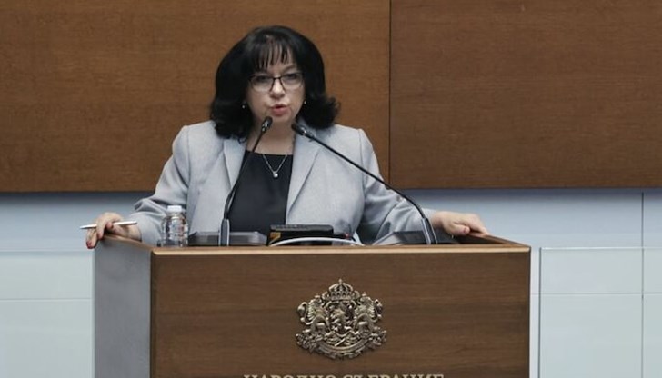 Министърът отхвърли обвиненията за забавяне на трафика при събиране на такса "мост" Министърът отхвърли обвиненията за забавяне на трафика при събиране на такса "мост"