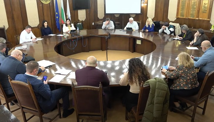 Русенски общински съветници алармират за кризата в психиатричната помощ Русенски общински съветници алармират за кризата в психиатричната помощ