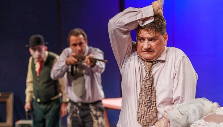 "Балкански синдром" и "Куцльото от забутания остров" са предстоящите спектакли "Балкански синдром" и "Куцльото от забутания остров" са предстоящите спектакли