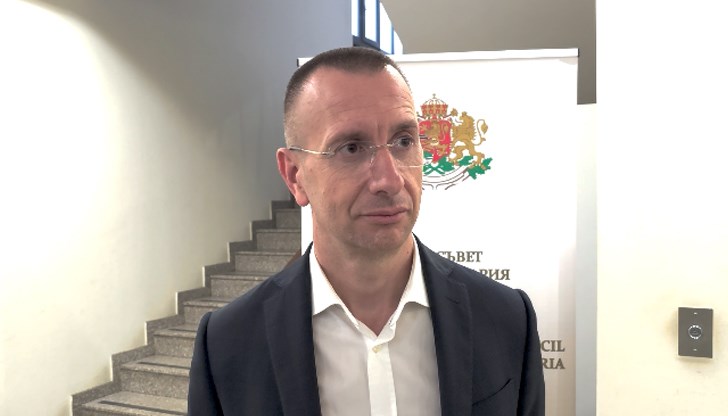 Алексиев беше единственият кандидат за поста Алексиев беше единственият кандидат за поста