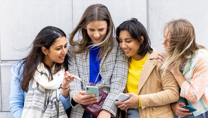 Платформата започна да възстановява работа след забраната за 170 милиона потребителя Платформата започна да възстановява работа след забраната за 170 милиона потребителя