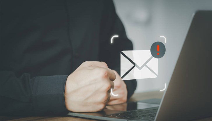 Имейлите са изпратени от множество електронни пощи, включително и чуждестранни Имейлите са изпратени от множество електронни пощи, включително и чуждестранни