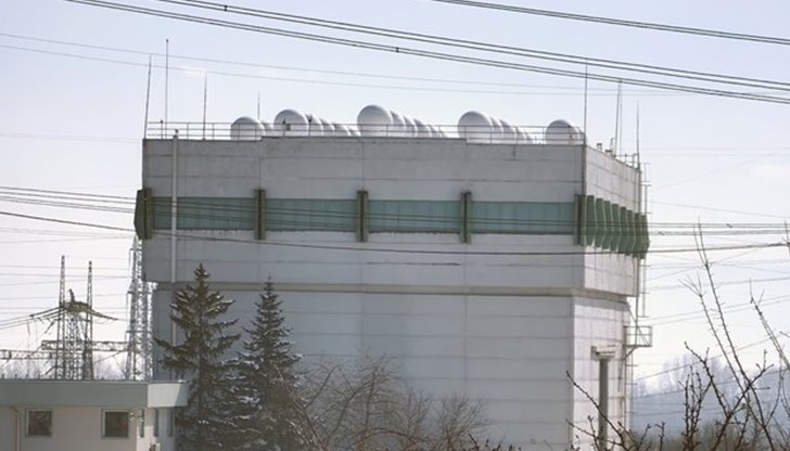 Загадъчни "гъби" на Starlink поникнаха в село Столник Загадъчни "гъби" на Starlink поникнаха в село Столник