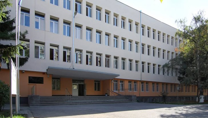 Часовете в разписанието за днес и утре ще бъдат намалени Часовете в разписанието за днес и утре ще бъдат намалени