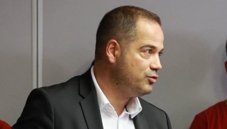 Демерджиев ще остане в историята на министерството с няколко блестящи скандални решения Демерджиев ще остане в историята на министерството с няколко блестящи скандални решения