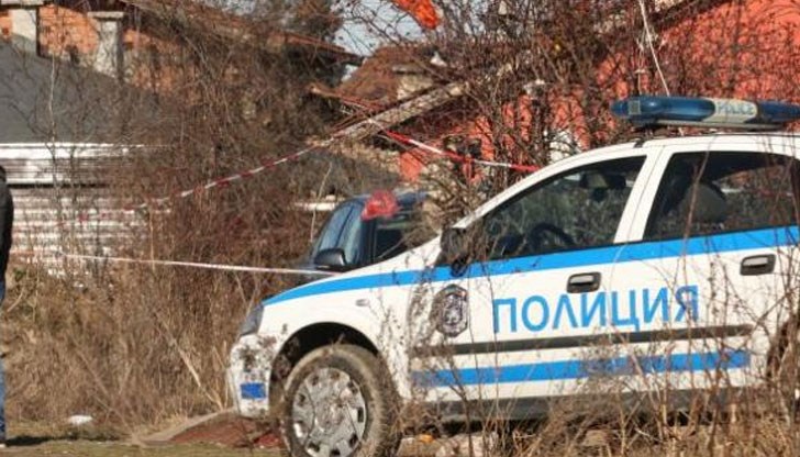 Полицията иззе газов и боен пистолет от 25-годишния извършител Полицията иззе газов и боен пистолет от 25-годишния извършител