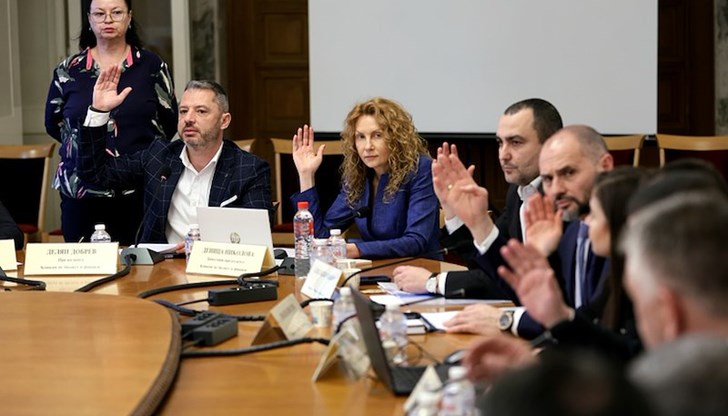 Бюджетната комисия отхвърли искането за по-строга проверка на кандидатите Бюджетната комисия отхвърли искането за по-строга проверка на кандидатите