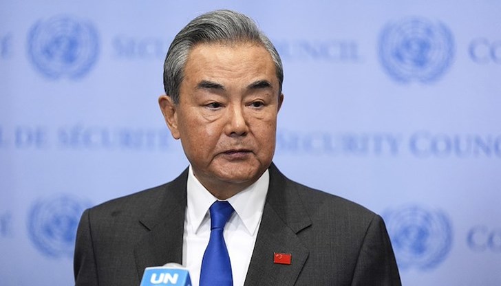 Министърът на външните работи на Китай Ван И. Министърът на външните работи на Китай Ван И.