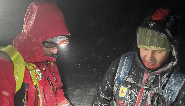 Витоша се превърна в ледена пързалка Витоша се превърна в ледена пързалка