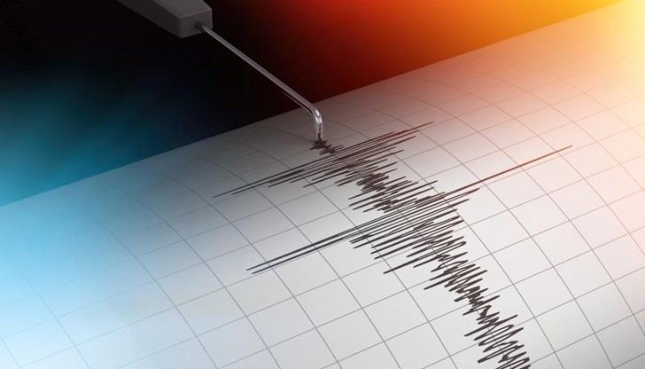 Земетресение изкара хората по улиците на Еолийските острови Земетресение изкара хората по улиците на Еолийските острови