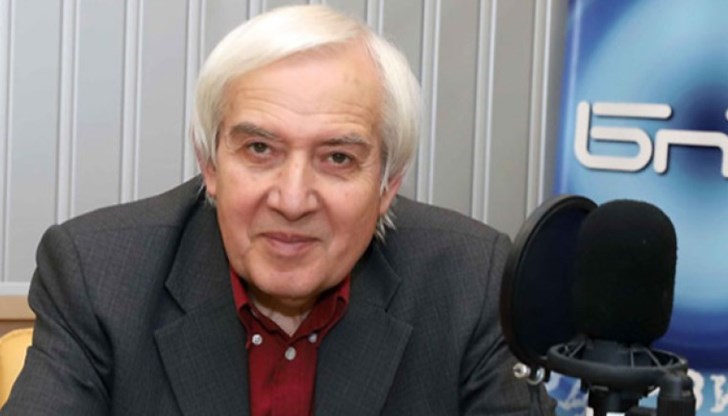 "Златният физик": Изпитите стават зона на организираната престъпност "Златният физик": Изпитите стават зона на организираната престъпност