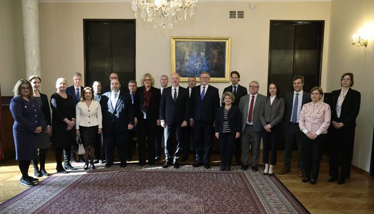 Премиерът потвърди последователната подкрепа на България за Украйна Премиерът потвърди последователната подкрепа на България за Украйна