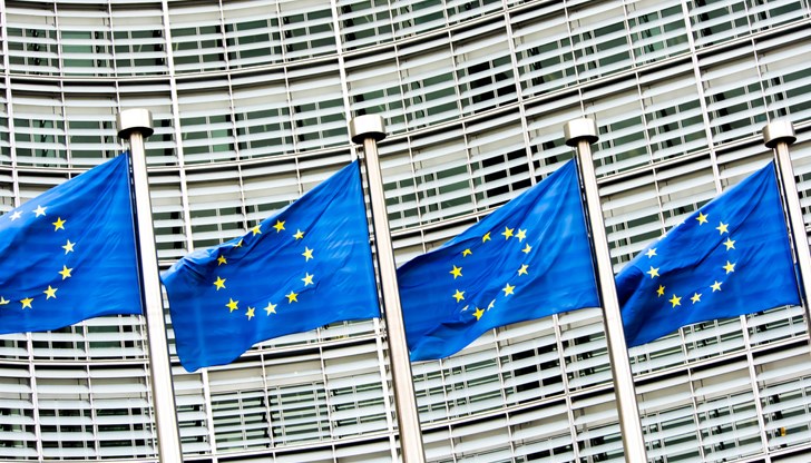 Украйна между две оферти за стратегическите си ресурси Украйна между две оферти за стратегическите си ресурси