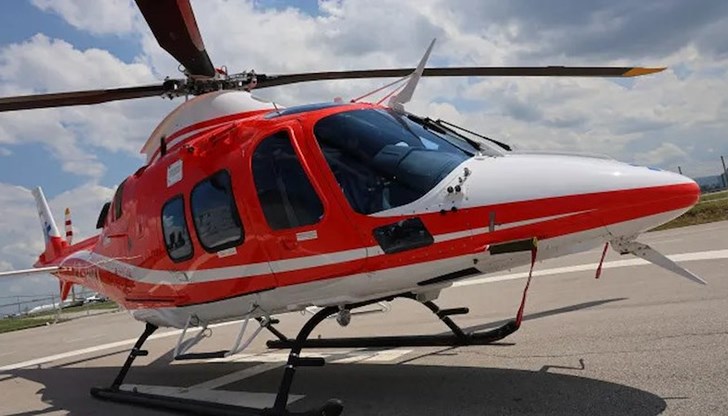 Мъжът със съмнения за инсулт е транспортиран до УМБАЛ "Света Анна" Мъжът със съмнения за инсулт е транспортиран до УМБАЛ "Света Анна"