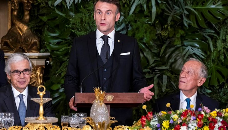 Този призив френският лидер отправи в първия ден на държавното си посещение в Португалия Този призив френският лидер отправи в първия ден на държавното си посещение в Португалия