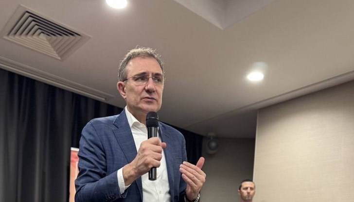 Социалният министър отказа да коментира промени в максималния осигурителен доход Социалният министър отказа да коментира промени в максималния осигурителен доход