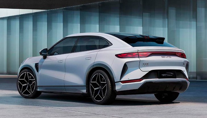 Изкуственият интелект навлиза в масовия автомобилен сегмент Изкуственият интелект навлиза в масовия автомобилен сегмент