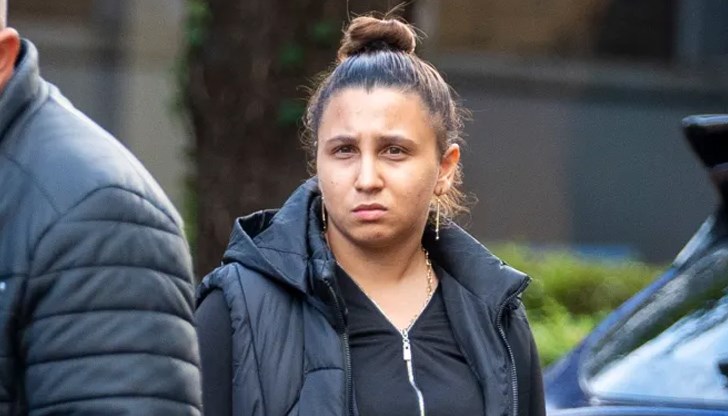 "Доктор Кристина" получи 12 месеца общественополезен труд и забрана за достъп до болници "Доктор Кристина" получи 12 месеца общественополезен труд и забрана за достъп до болници