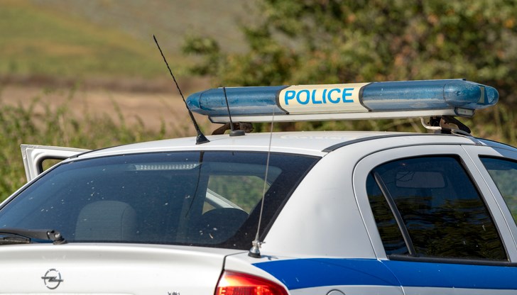 Пострадалият е с фрактура на черепа и счупена ръка след атаката Пострадалият е с фрактура на черепа и счупена ръка след атаката