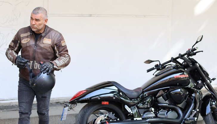 Задържаният е обвинен в длъжностно престъпление при завръщането си от Занзибар Задържаният е обвинен в длъжностно престъпление при завръщането си от Занзибар