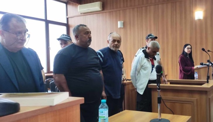 Васко Асенов, Георги Кулов и Боян Зеленков признаха вината си и сключиха споразумение с прокуратурата Васко Асенов, Георги Кулов и Боян Зеленков признаха вината си и сключиха споразумение с прокуратурата