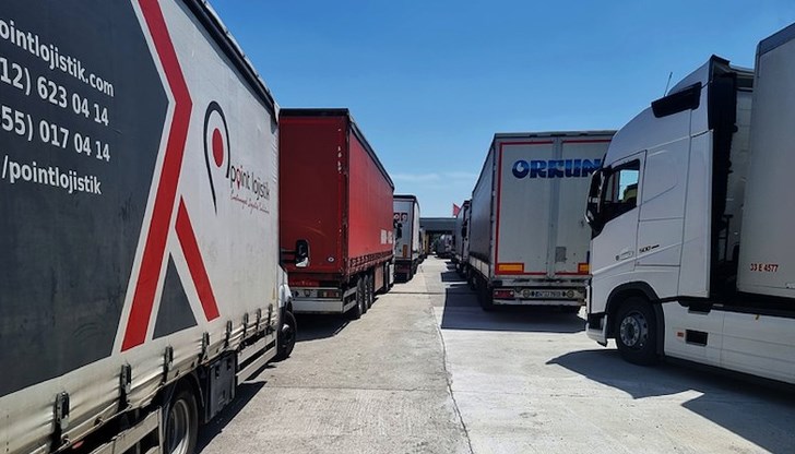 Ограничения за тежкотоварни превозни средства на границата с Гърция Ограничения за тежкотоварни превозни средства на границата с Гърция