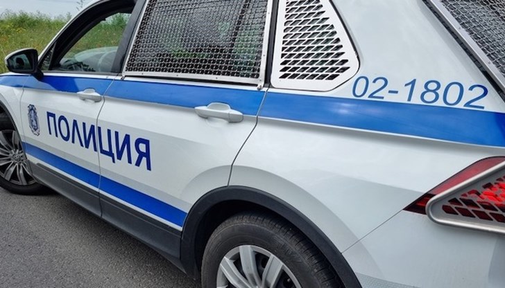 Нападателят е в неизвестност, полицията го издирва Нападателят е в неизвестност, полицията го издирва