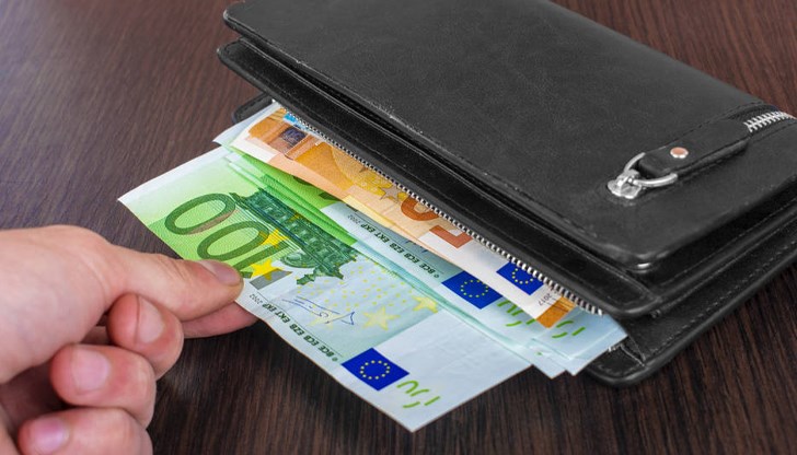 Поискал над 20 000 лева от изпълнител по европейски проект Поискал над 20 000 лева от изпълнител по европейски проект