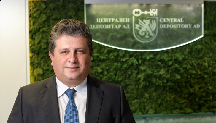 Кандидатът има дългогодишен опит във финансовия сектор Кандидатът има дългогодишен опит във финансовия сектор