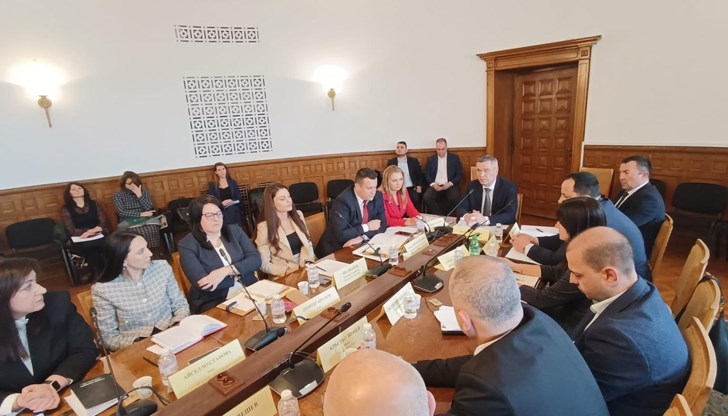 Министерството на земеделието разширява поливните площи и разработва нови механизми за подкрепа Министерството на земеделието разширява поливните площи и разработва нови механизми за подкрепа