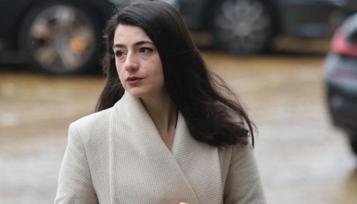 Случаят е за фалшифициране на подписи в документи на сдружение Случаят е за фалшифициране на подписи в документи на сдружение