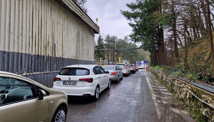 Преминаването е само в едно трасе Преминаването е само в едно трасе