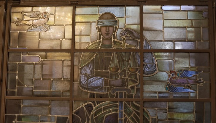 В Русенската прокуратура свободното място е едно В Русенската прокуратура свободното място е едно