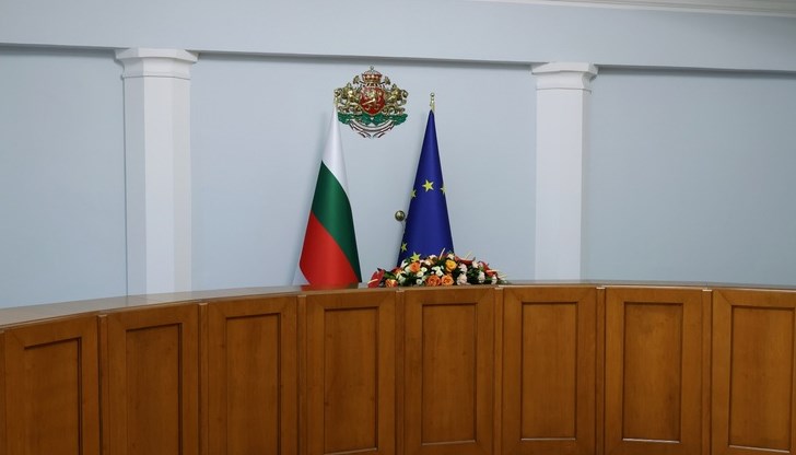 Днес затварят приема на кандидатури за Конституционния съд Днес затварят приема на кандидатури за Конституционния съд