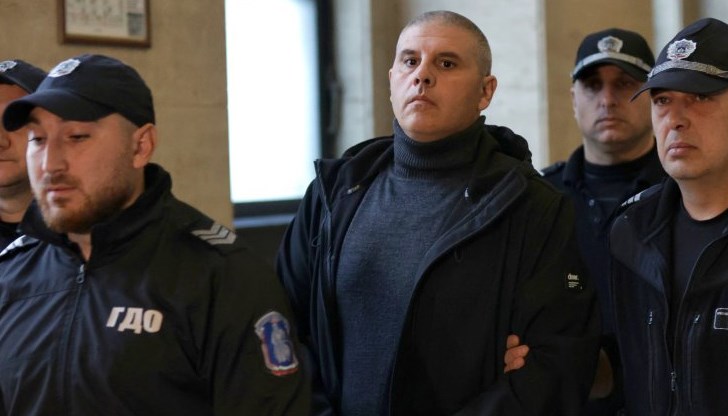 Лъчезар Ставрев е на свобода срещу подписка Лъчезар Ставрев е на свобода срещу подписка