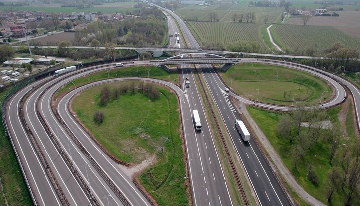 Иван Белчев: Защо магистралите ни струват колкото в Германия при по-евтин труд и материали? Иван Белчев: Защо магистралите ни струват колкото в Германия при по-евтин труд и материали?