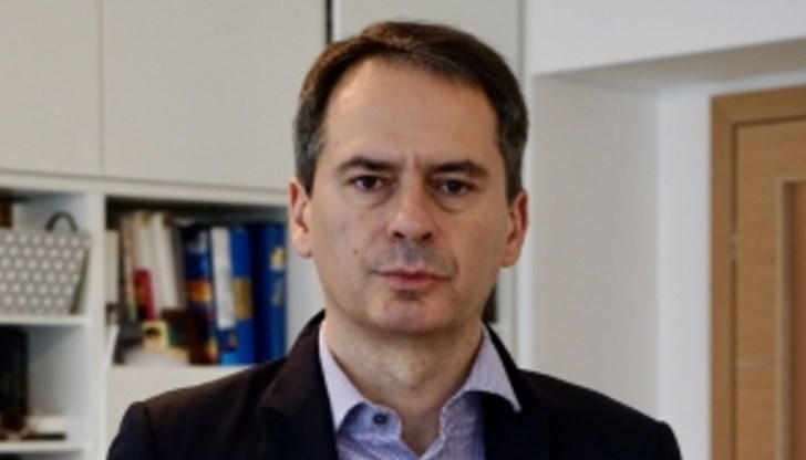 Журналистът разкри как ФСБ планирала неговото убийство след публикацията за Навални Журналистът разкри как ФСБ планирала неговото убийство след публикацията за Навални