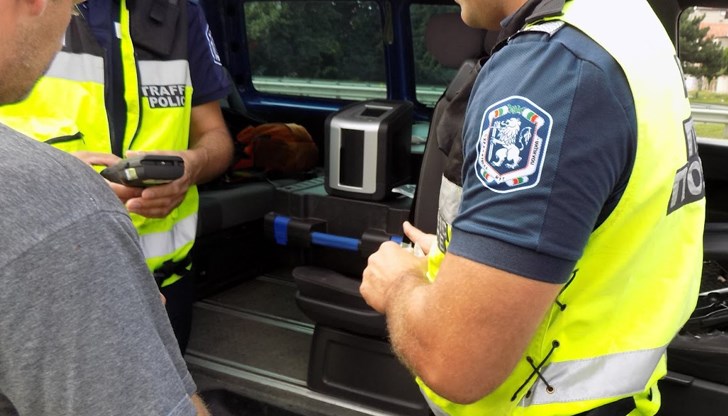 Нарушителят е засечен при рутинна проверка на пътя към Сеново Нарушителят е засечен при рутинна проверка на пътя към Сеново