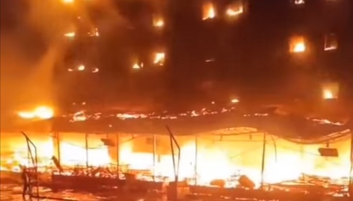 Огънят е избухнал в сградата, въпреки че тя е била затворена след инспекция след трагедията в хотел „Гранд Картал" Огънят е избухнал в сградата, въпреки че тя е била затворена след инспекция след трагедията в хотел „Гранд Картал"