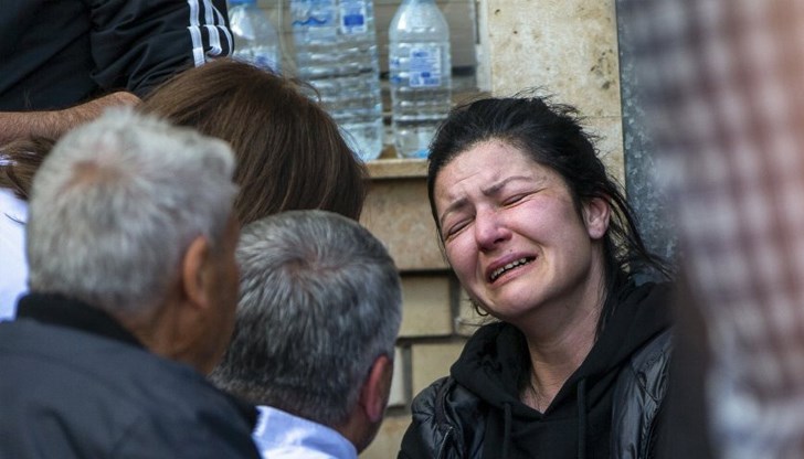 Други 162-ма остават в болница Други 162-ма остават в болница