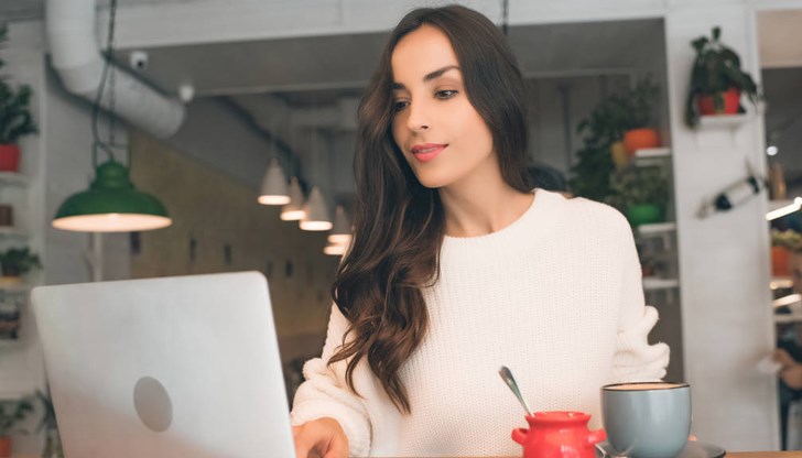 Собствениците на заведения предпочитат задушевната атмосфера пред клиентите с преносими компютри Собствениците на заведения предпочитат задушевната атмосфера пред клиентите с преносими компютри