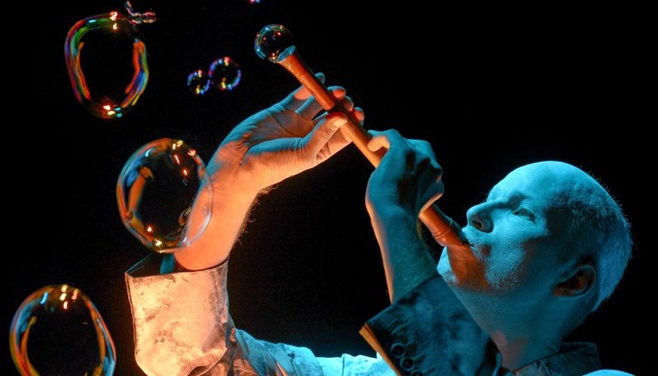 Ерик Босграф, Сабина Йорданова и Явор Генов свирят заедно за първи път на русенската сцена Ерик Босграф, Сабина Йорданова и Явор Генов свирят заедно за първи път на русенската сцена