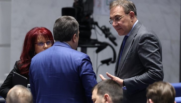 Борислав Гуцанов: Готов съм на дебат за увеличение на майчинството през втората година Борислав Гуцанов: Готов съм на дебат за увеличение на майчинството през втората година