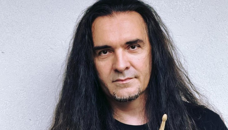 Популярният музикант сподели радостната новина в социалната мрежа Популярният музикант сподели радостната новина в социалната мрежа